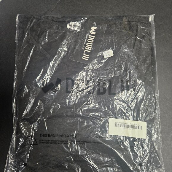 DoubleJu 2X Black T-Shirt, gathered sides, split sleeve - Picture 2 of 3